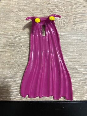 Iron Man Weapon Backlash Purple Cape Toy Biz Marvel 1995 Figure Accessory